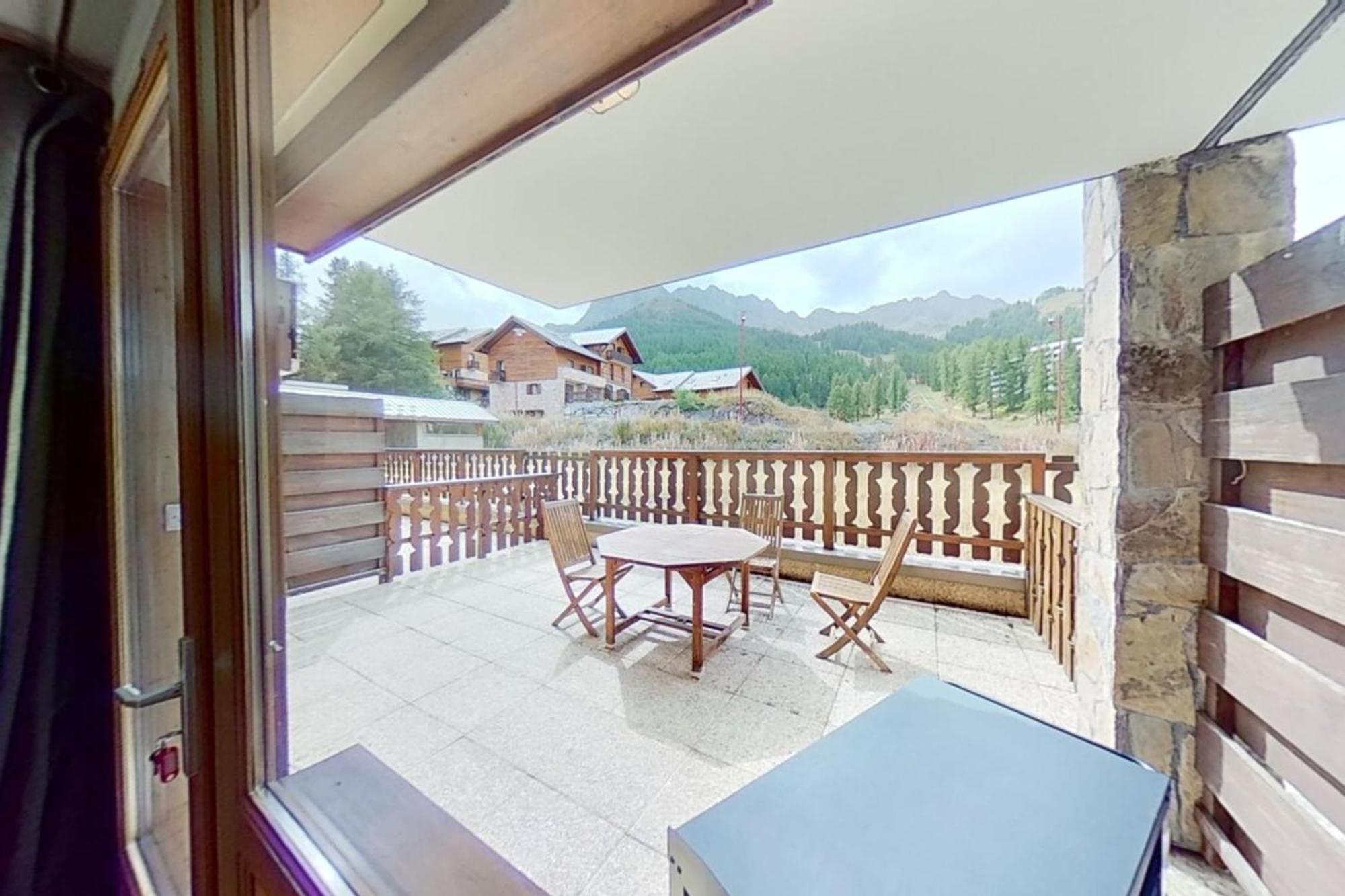 Casa-Amelie Terrace With View And Parking Apartman Vars  Kültér fotó